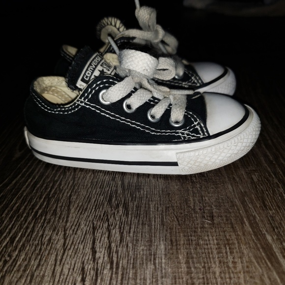 Converse - Picture 3 of 3